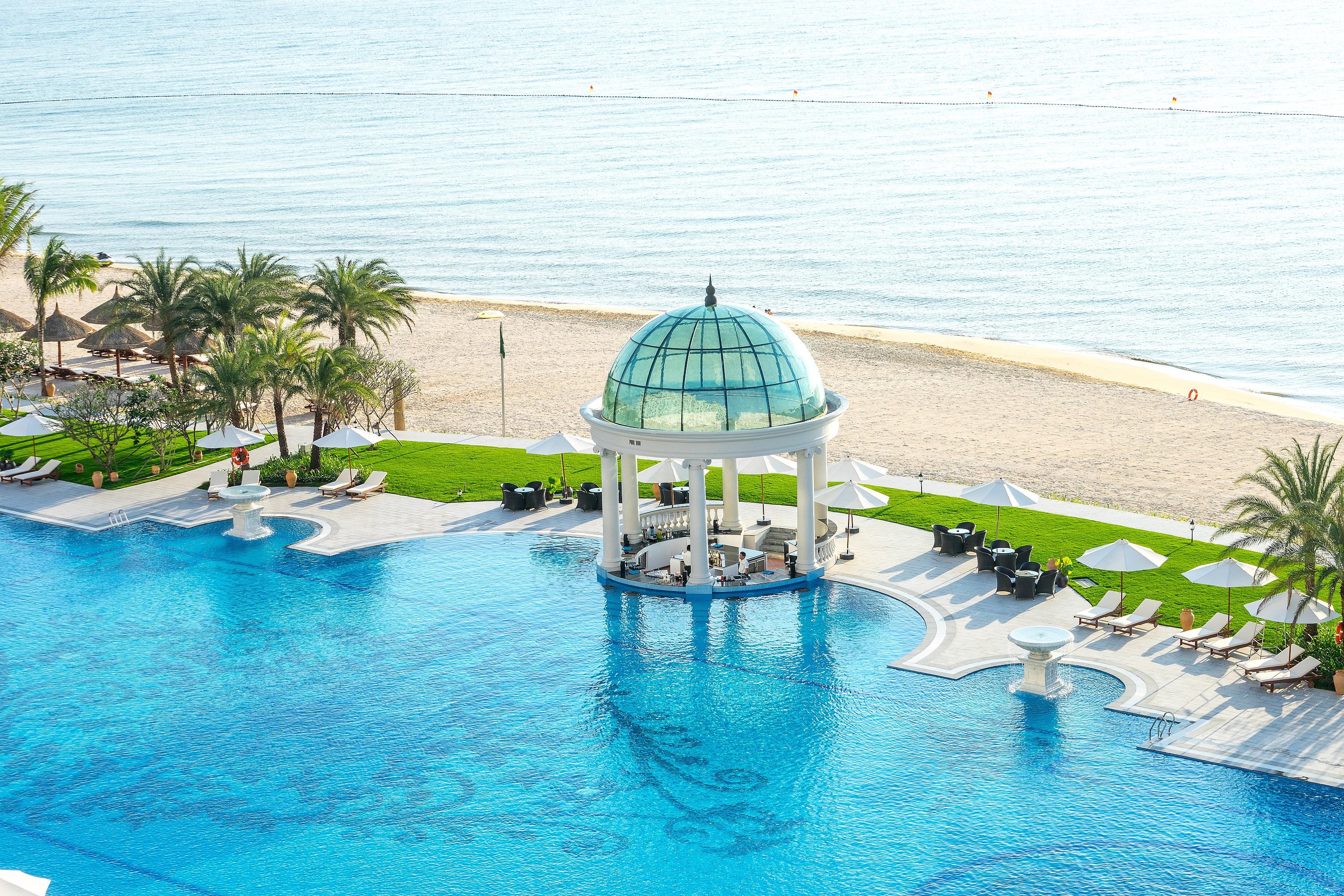 Sheraton Phu Quoc Long Beach Resort Exterior photo